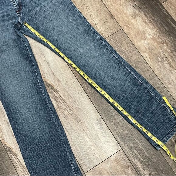 Crest Mid-rise Jeans Blue With Red Stitching Factory Whiskering and Fading 11/12 - Picture 10 of 10